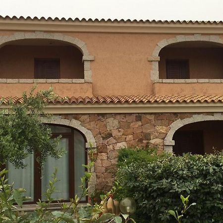 Villetta Il Corallo San Teodoro  Extérieur photo